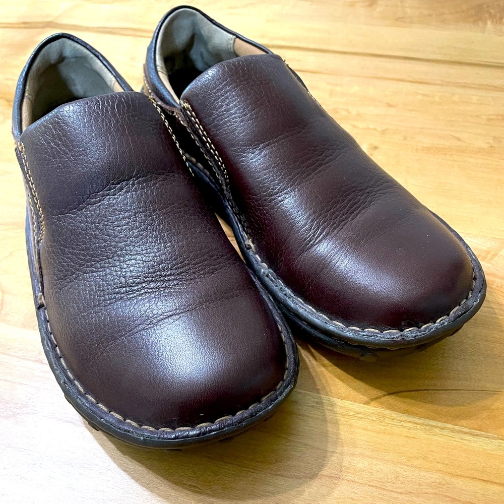 Brown’s Landing Brown Leather Loafers Women’s Size 7.5